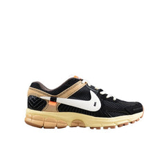 Tênis de Corrida Nike Air Zoom Vomero 5 Preto e Bege
