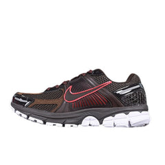 Tênis de Corrida Nike Air Zoom Vomero 5 Preto e Vermelho