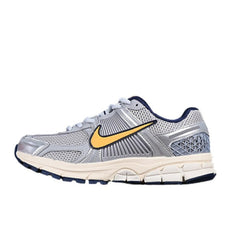 Tênis de Corrida Nike Air Zoom Vomero 5 Cinza e Amarelo