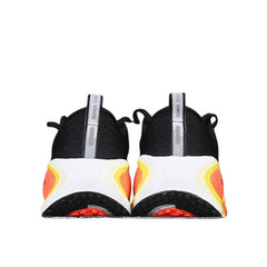 Tênis de Corrida Nike Air Zoom Vomero Plus Preto e Laranja