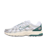 Tênis de Corrida Nike P-6000 Cinza e Verde