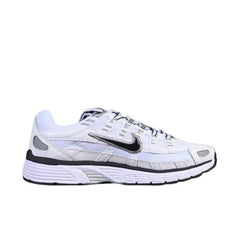 Tênis de Corrida Nike P-6000 Branco e Preto
