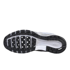 Tênis de Corrida Nike P-6000 Branco e Prateado