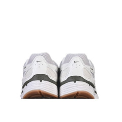 Tênis de Corrida Nike P-6000 Branco