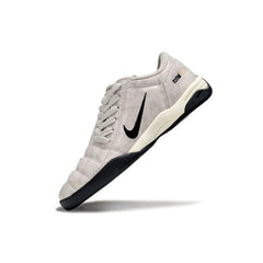 Chuteira Futsal IC Nike Total 90 III Cinza e Preta