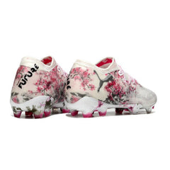 Chuteira Campo FG Puma Future 8 Low Cut Branca e Rosa