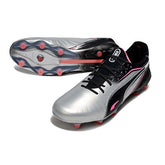 Chuteira Campo FG Puma King Ultimate Cinza, Preta e Rosa