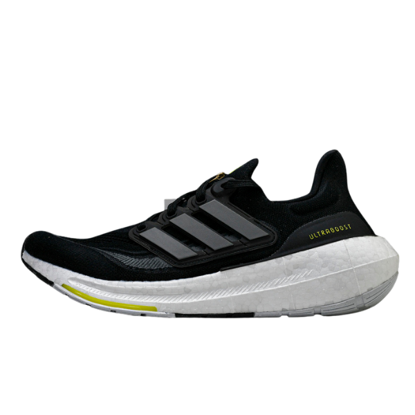 Tênis de Corrida Adidas Ultraboost Light Preto e Cinza