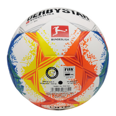 Bola de Campo Gramado Derbystar Brillant APS Bundesliga 22-23 Branco, Laranja, Azul e Amarelo