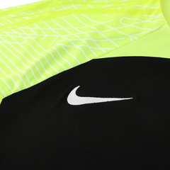 Camiseta Dry-FIT Nike Preta e Verde Claro