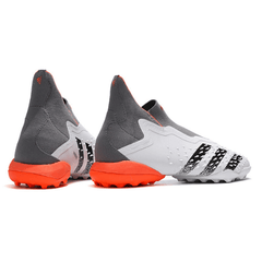 Chuteira Society TF Adidas Predator Freak+ Whitespark Pack