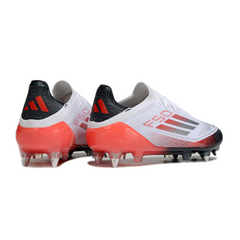 Botas de fútbol Adidas F50 Primeknit Elite SG con punta de aluminio en color blanco, gris y naranja