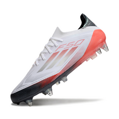 Botas de fútbol Adidas F50 Primeknit Elite SG con punta de aluminio en color blanco, gris y naranja