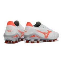 Chuteira Campo Mizuno Morelia Neo IV Pro FG Branco e Laranja