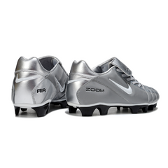 Chuteira Campo Nike Air Zoom Total 90 III FG Cinza e Prata