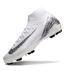 Botas de fútbol Nike Air Zoom Mercurial Superfly 10 Academy FG en color blanco y negro