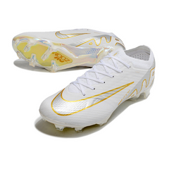 Chuteira Campo Nike Zoom Mercurial Vapor 15 Elite FG Branca, Prata e Dourada - VENI Futebol