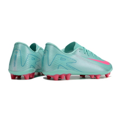 Botas de fútbol Nike Zoom Mercurial Vapor 16 Academy AG azul claro y rosa