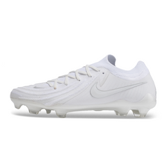 Chuteira Campo Nike Phantom GX2 Elite FG Branca