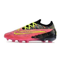 Chuteira Campo Nike Phantom GX Elite FG Rosa, Preta e Verde