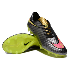 Botas de fútbol Nike Phantom Hypervenom Elite FG en gris, dorado y rosa