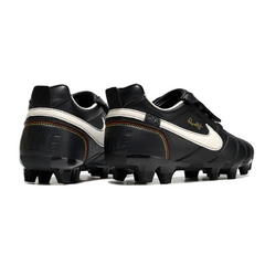 Botas de fútbol Nike Tiempo R10 Legend Elite FG en blanco y negro