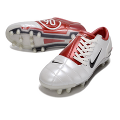Chuteira Campo Nike Total 90 III FG Branca e Vermelha
