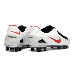 Chuteira Campo Nike Total 90 Laser Elite FG Branca e Preta