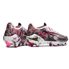Chuteira Campo Puma Ultra 5 Carbon FG Branca e Rosa