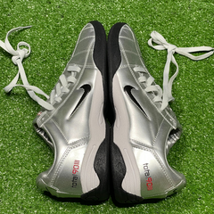 Chuteira Futsal Nike Total 90 III IC Prata e Vermelho Tamanho 40