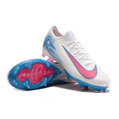 Chuteira Infantil Campo Nike Air Zoom Mercurial Vapor 16 Elite FG Branca, Azul e Rosa - VENI Futebol