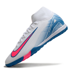 Botas de fútbol Nike Zoom Mercurial Superfly 10 Elite TF en blanco, azul claro y rosa.