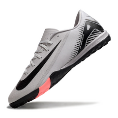 Botas de fútbol Nike Zoom Mercurial Vapor 16 Academy TF en gris y negro