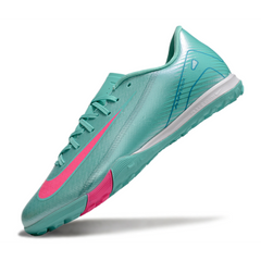 Chuteira Society Nike Zoom Mercurial Vapor 16 Academy TF Azul Claro e Rosa