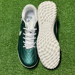 Chuteira Society Nike Tiempo 10 Legend Academy TF Emerald Pack Tamanho 40