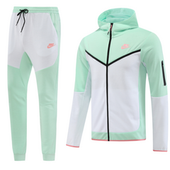 Conjunto de Frio Nike Casaco + Calça Verde Claro e Branco