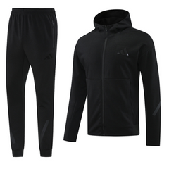 Conjunto chaqueta y pantalón para clima frío de Adidas, color negro