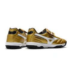 Chuteira Society TF Mizuno Morelia Sala Classic Dourada