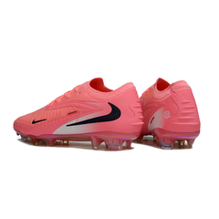 Chuteira Campo Nike Phantom 6 Elite FG Rosa