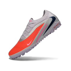 Chuteira Society TF Nike Phantom 6 Pro Pack Alexia Putellas Infantil