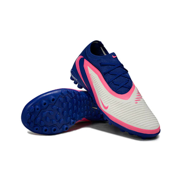 Chuteira Society TF Nike Phantom 6 Pro Branca, Azul e Rosa Infantil