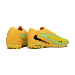 Chuteira Society TF Nike Phantom 6 Pro Amarela Infantil