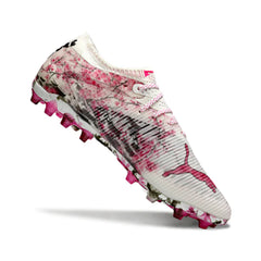 Chuteira Campo Sintético AG Puma Future 8 Low Cut Branca e Rosa