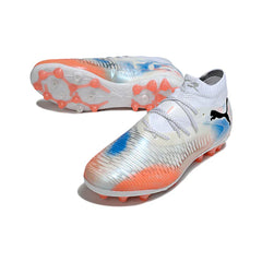 Chuteira Campo Sintético AG Puma Future 8 Branca, Laranja e Azul