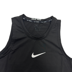 Camiseta sin mangas Nike negra