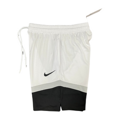 Pantalones cortos Nike blancos, grises y negros