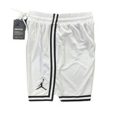 Pantalones cortos Jordan blancos y negros