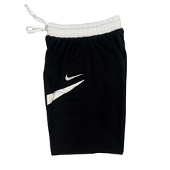 Pantalones cortos Nike en blanco y negro