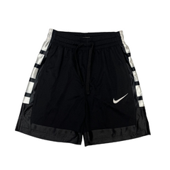 Pantalones cortos Nike en blanco y negro