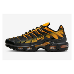 Tênis Nike Air Max Plus TN Preto e Laranja